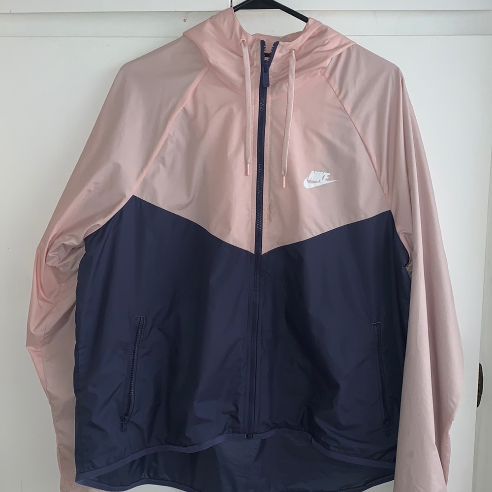 Nike windbreaker